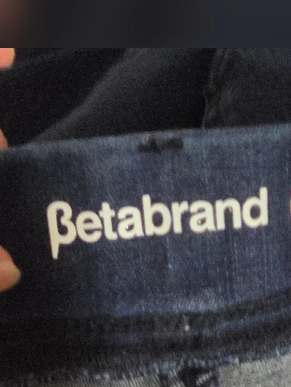 BETABRAND JEANS SIZE Medium
